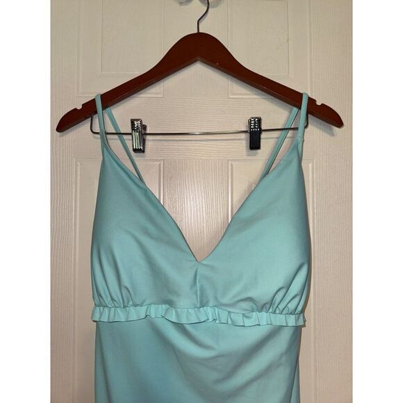 NWOT Old Navy V-Neck Ruffle-Trim Cutout One-Piece Swimsuit Size 3X - Picture 5 of 14